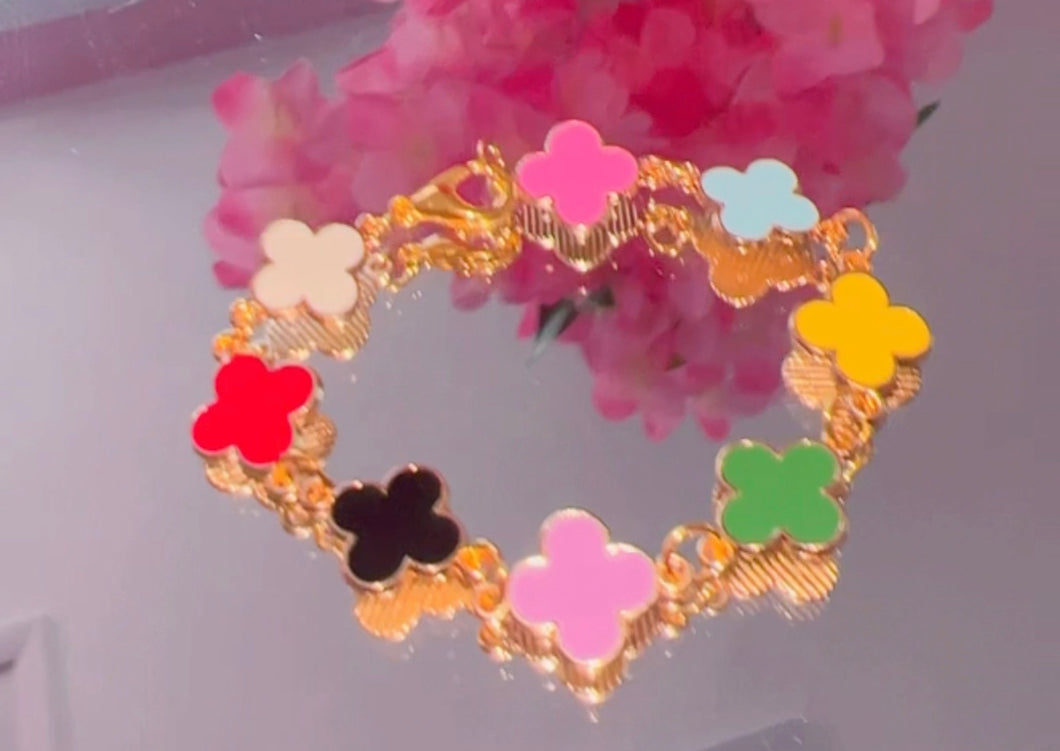 Clover bracelet